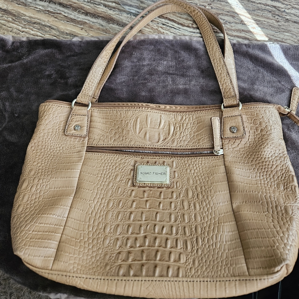 Marc Fisher handbag